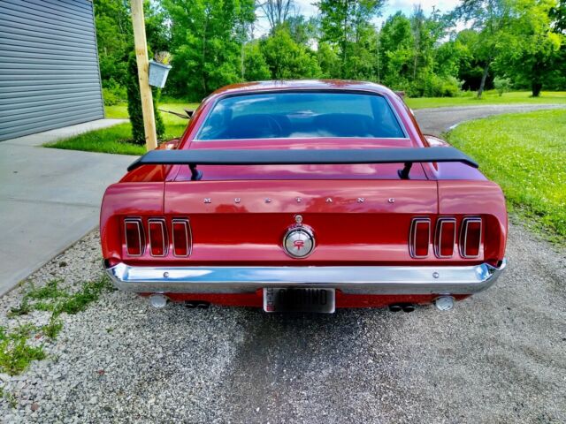 Ford Mustang 1969 image number 29