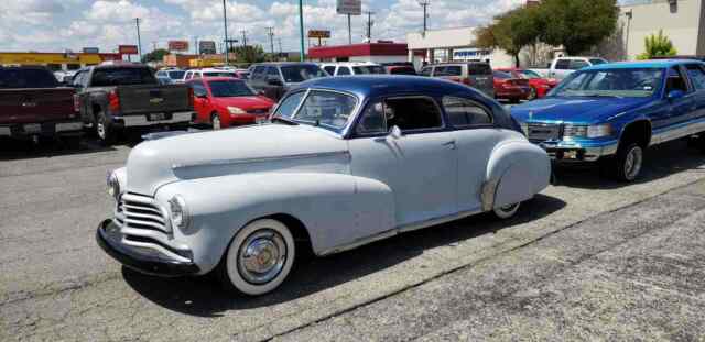 Chevrolet Fleetline 1946 image number 2