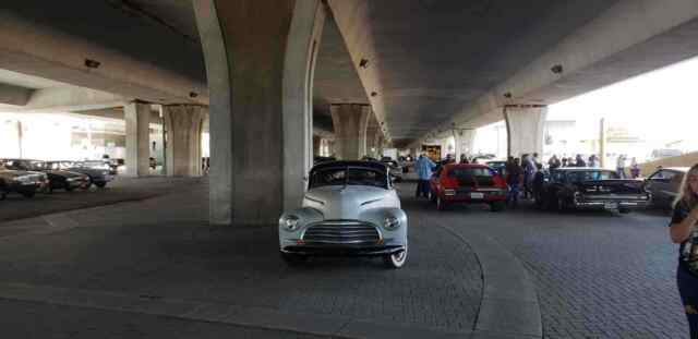 Chevrolet Fleetline 1946 image number 3