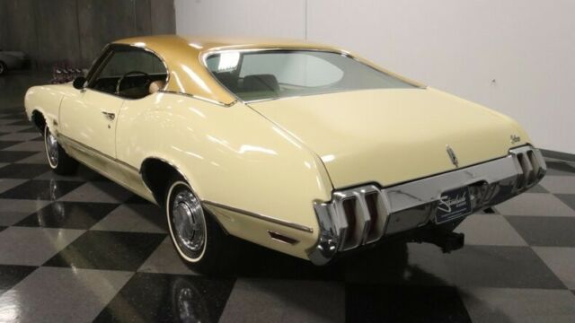 Oldsmobile Cutlass 1970 image number 9