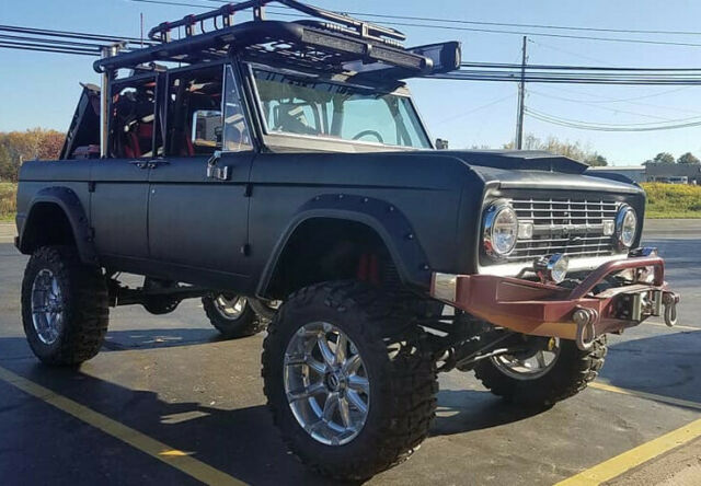 Ford Bronco 1966 image number 1