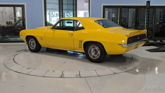 Chevrolet Camaro 1969 image number 2