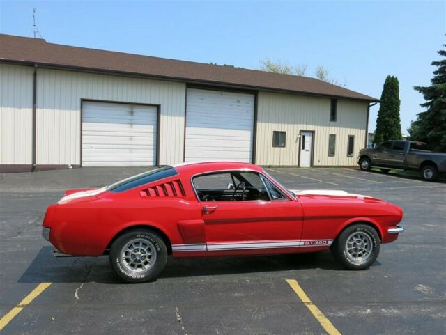 Ford Mustang / Shelby GT350 1965 image number 13