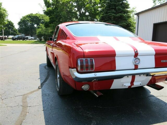 Ford Mustang / Shelby GT350 1965 image number 23