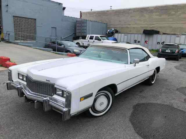 Cadillac Eldorado Convertible 1976 image number 0