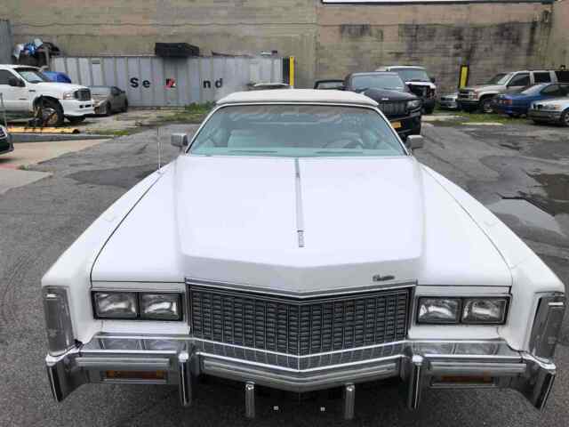 Cadillac Eldorado Convertible 1976 image number 1