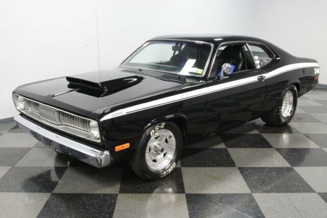 Plymouth Duster 1972 image number 29