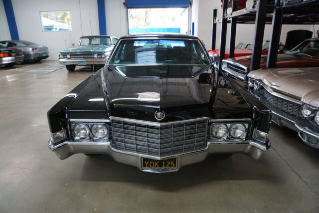 Cadillac Fleetwood 60 Special Sedan 1969 image number 6