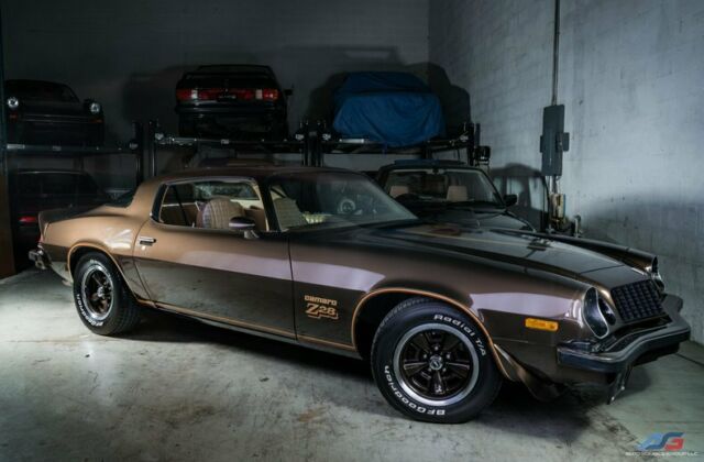 Chevrolet Camaro 1977 image number 19