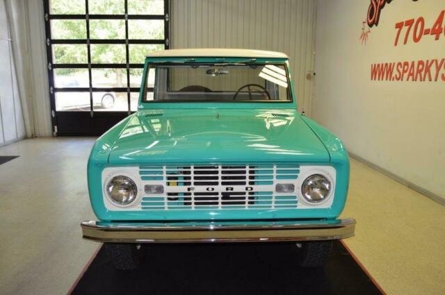 Ford Bronco 1966 image number 1