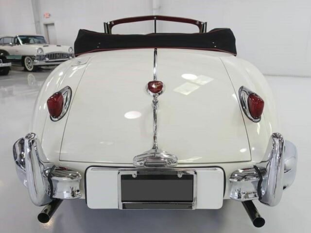 Jaguar XK 1957 image number 7