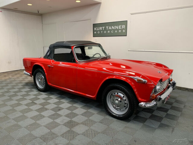 Triumph TR4A 1967 image number 17