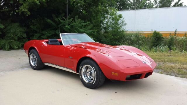 Chevrolet Corvette 1973 image number 0