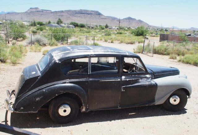 Austin Princess Limousine 1965 image number 0