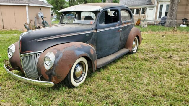 Ford Deluxe 1940 image number 12