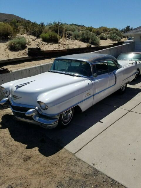 Cadillac DeVille 1956 image number 2