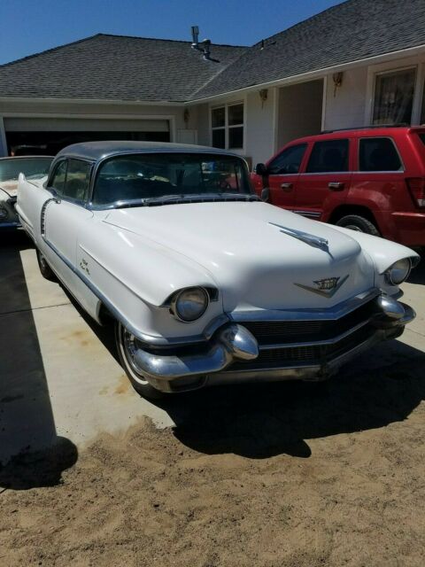 Cadillac DeVille 1956 image number 24