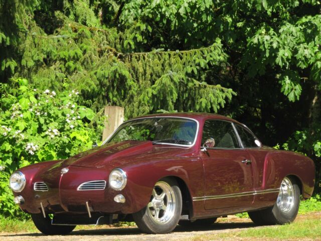 Volkswagen Karmann Ghia 1969 image number 13