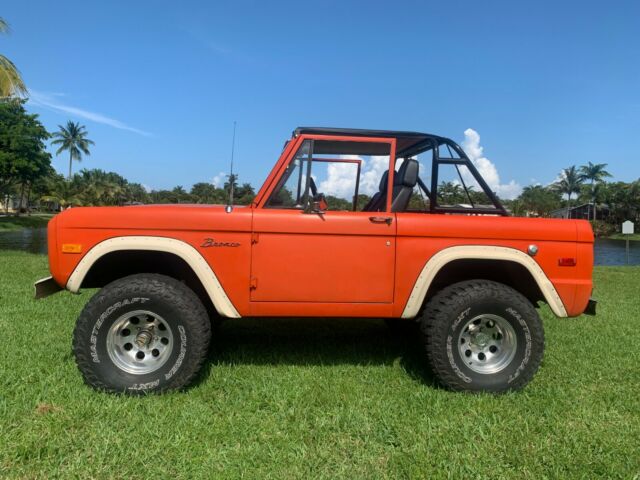 Ford Bronco 1970 image number 1