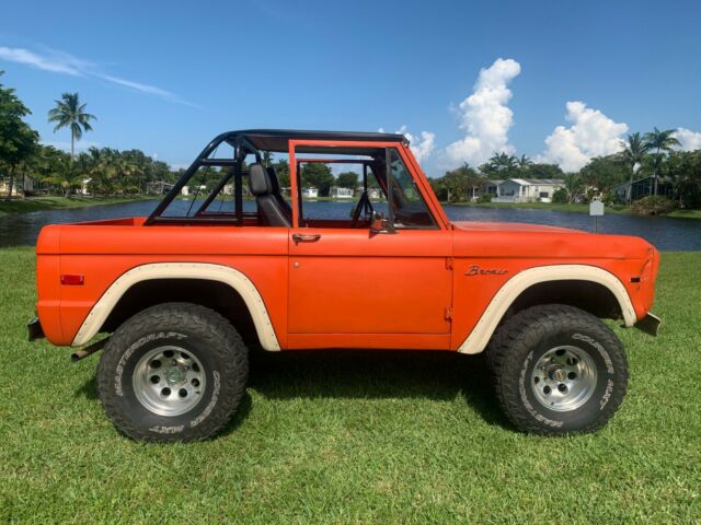 Ford Bronco 1970 image number 27