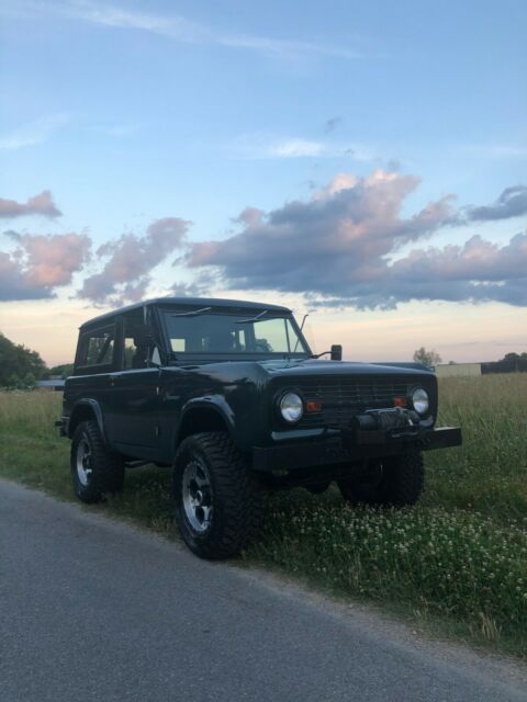 Ford Bronco 1966 image number 1