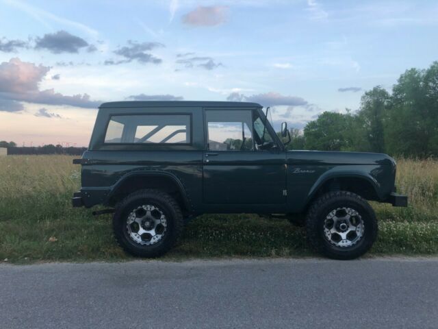 Ford Bronco 1966 image number 13