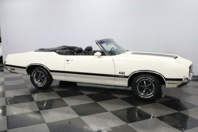 Oldsmobile 442 1972 image number 16