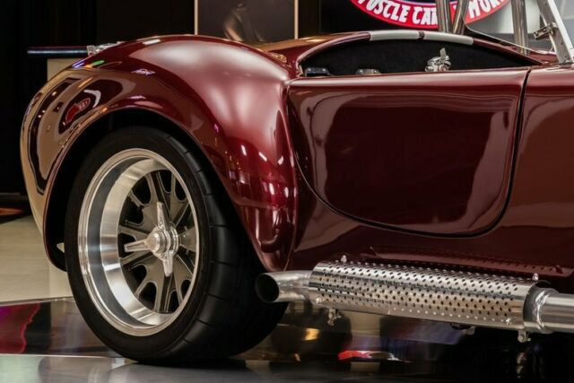 Shelby Cobra 1965 image number 44