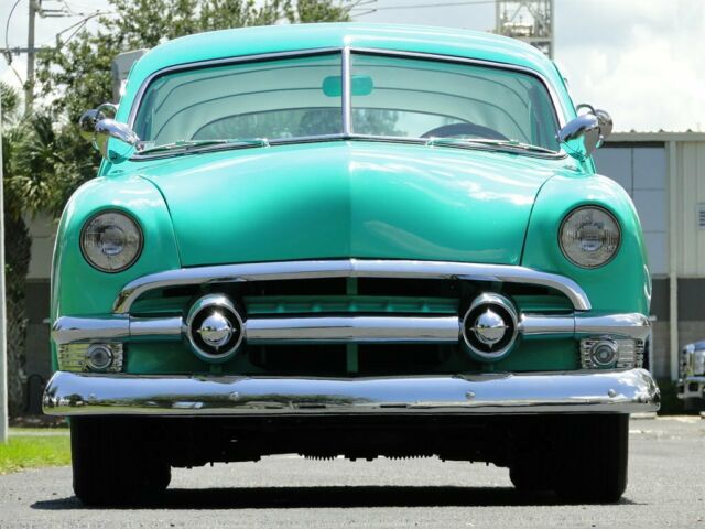 Ford Business Coupe 1951 image number 13