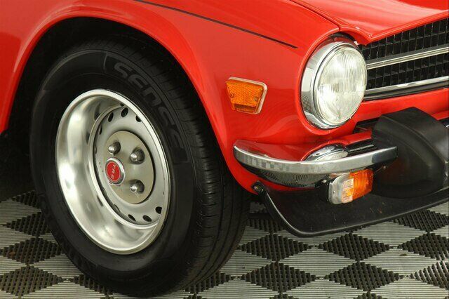 Triumph TR-6 1976 image number 12