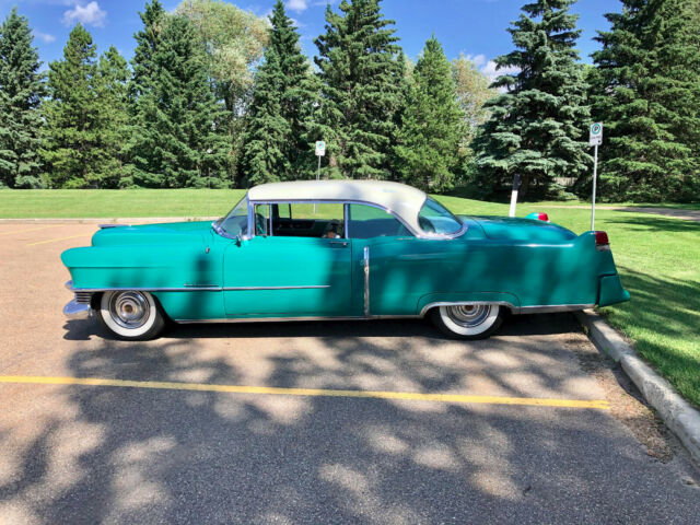 Cadillac Series 62 1954 image number 15