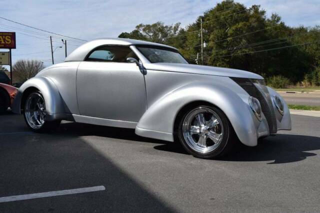 Ford Ford Custom Coupe 1937 image number 10