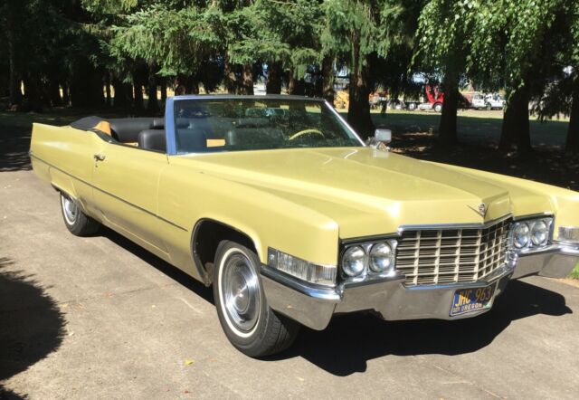 Cadillac DeVille 1969 image number 0