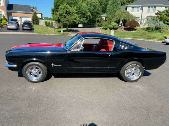 Ford Mustang 1965 image number 3