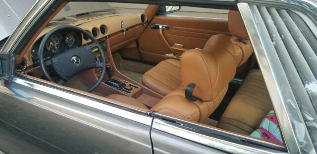 Mercedes-Benz 450 SLC 1979 image number 23