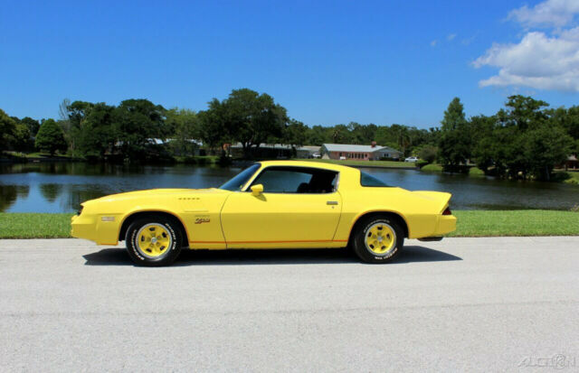 Chevrolet Camaro 1978 image number 2