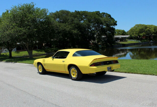 Chevrolet Camaro 1978 image number 27