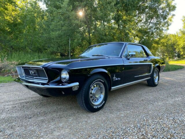 Ford Mustang 1968 image number 2