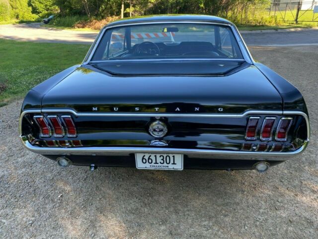 Ford Mustang 1968 image number 29