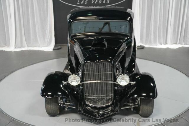 Ford Coupe 1932 image number 11