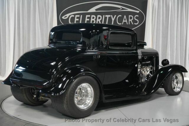 Ford Coupe 1932 image number 18