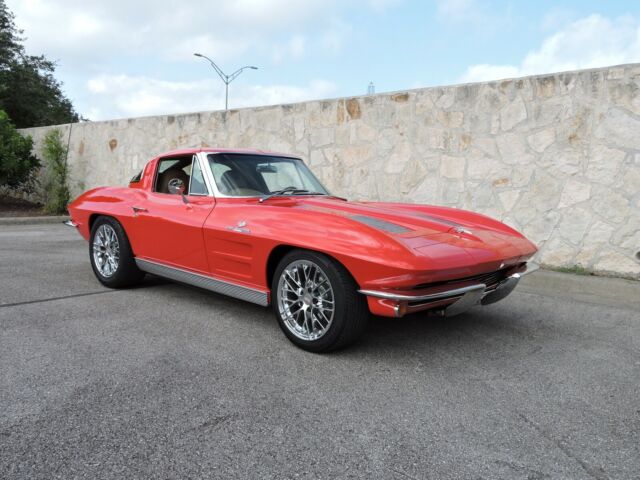 Chevrolet Corvette 1963 image number 16