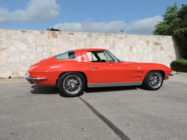 Chevrolet Corvette 1963 image number 19