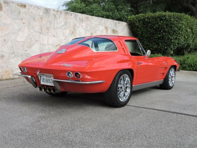 Chevrolet Corvette 1963 image number 47