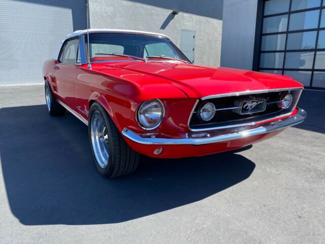 Ford Mustang 1967 image number 33