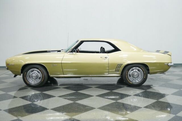 Chevrolet Camaro 1969 image number 2