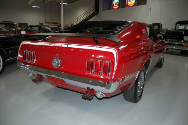 Ford Mustang 1969 image number 17