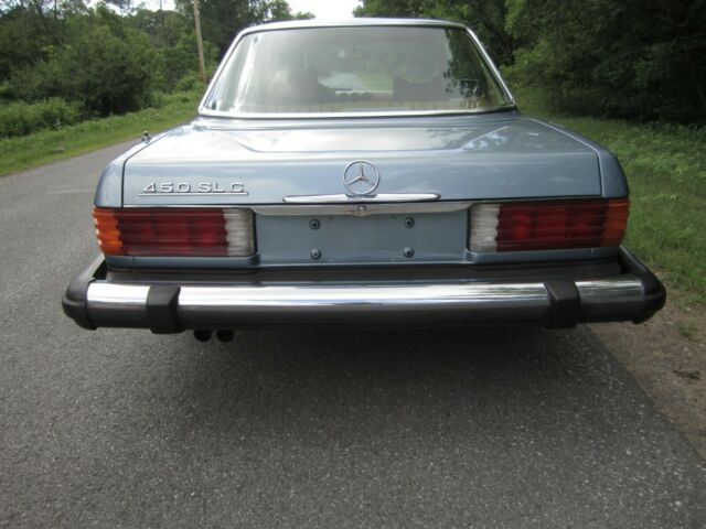 Mercedes-Benz 450SLC 1976 image number 28