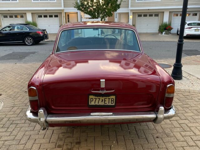 Rolls-Royce Silver Shadow 1967 image number 16