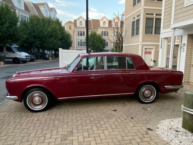 Rolls-Royce Silver Shadow 1967 image number 6